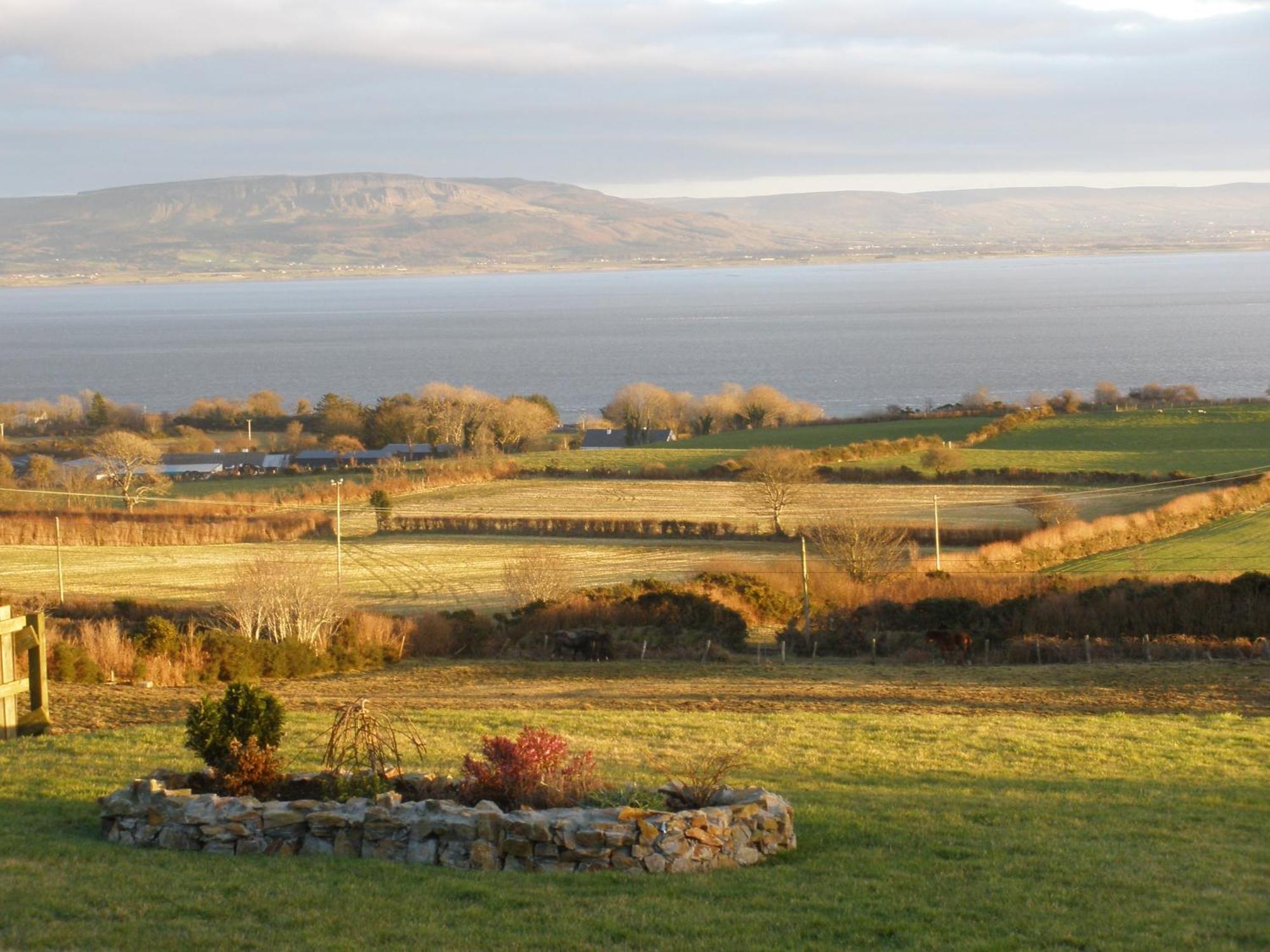 Inishowen Lodge B&B Moville Extérieur photo