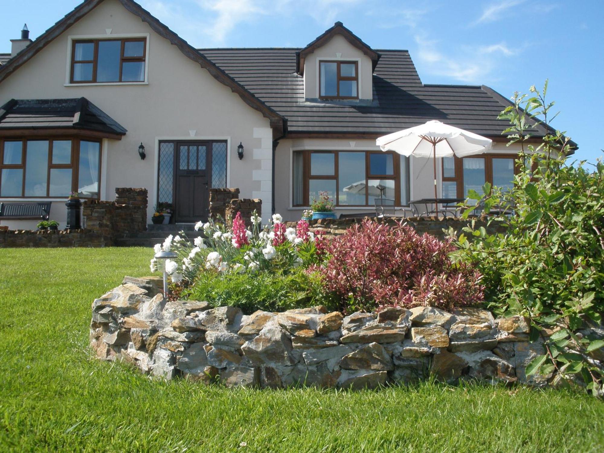 Inishowen Lodge B&B Moville Extérieur photo