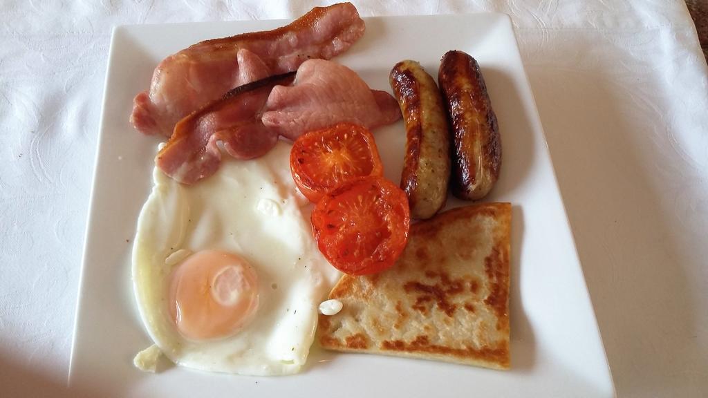 Inishowen Lodge B&B Moville Extérieur photo