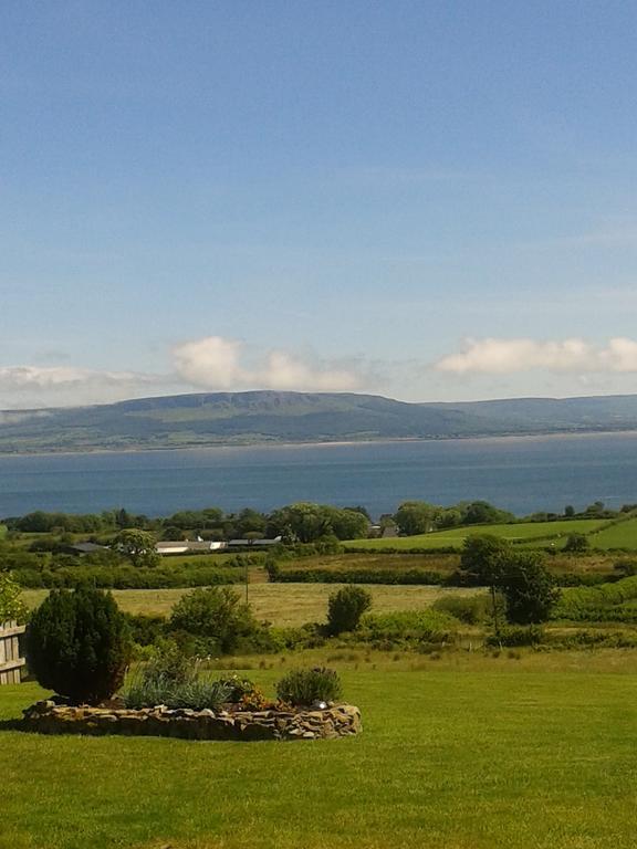 Inishowen Lodge B&B Moville Extérieur photo