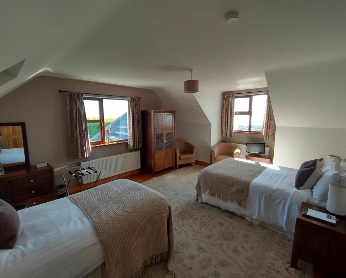 Inishowen Lodge B&B Moville Extérieur photo